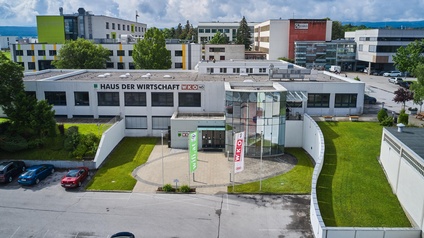 Team- und Gebäudefotos 