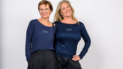 Die Gründerinnen von Weiberwirtschaft, Heidi Sutterlüty-Kathan (l.) und Beatrix Rettenbacher führen ihr Unternehmen aus Leidenschaft und Überzeugung.