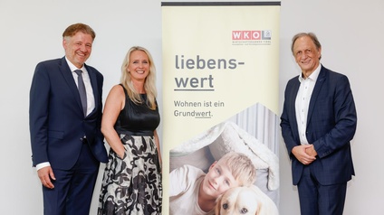 Fachgruppen-Obfrau Ellen Moll mit ihren beiden Stellvertretern Anton Ruech (links) und Arno Wimmer (rechts) 