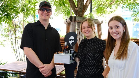 Künstler Golif, Pia Saal und Lorena Riegler von Schlaweana Agency