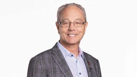 Porträtbild von Peter Pfötscher