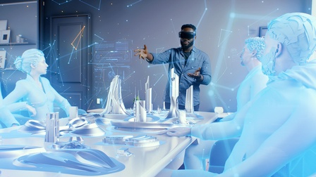 Person mit Hemd trägt eine Virtual Reality Brille und betrachtet ein Online Meeting im Metaverse zum Thema Architekturdesign, Zukunftsmodell einer futuristischen nachhaltigen Stadt