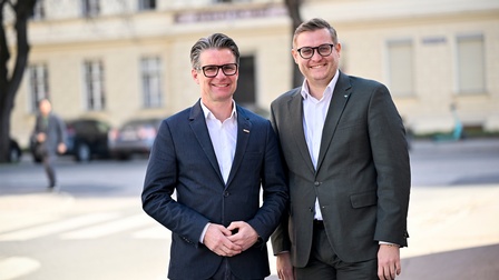 Franz Ahm und Julian Geier in Klagenfurt in der Bahnhofstrasse