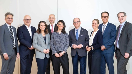 Neue Stiftungsprofessur für Wirtschaftsbildung an der JKU Linz.