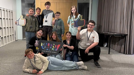 Schülerinnen und Schüler der MS Pichl bei Wels im Talent Space der Wirtschaftskammer Oberösterreich.