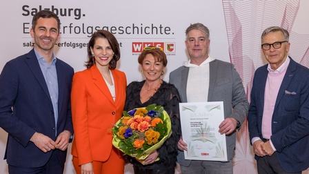 Bei der Veranstaltung für den Flachgau (v. l.): WKS-Bezirksstellenobmann Martin Kaswurm, Landeshauptfrau Karoline Edtstadler, Ulrike Griesser, Mst. Robert Klausner und WKS-Präsident KommR Peter Buchmüller.