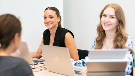 Stand der ID Austria beim Digital Service Day 2025 in der WKS