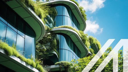 Umweltfreundliches Gebäude in einer modernen Stadt. Nachhaltiges Bürogebäude aus Glas mit begrünter Fassade zur Reduzierung von Kohlendioxid. 
