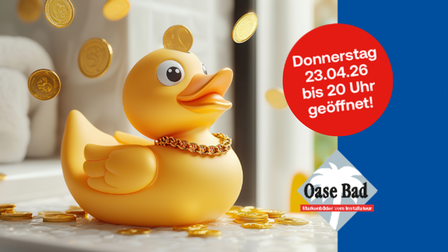 Quietscheente mit Goldkette und dahinter fallen Münzen herunter