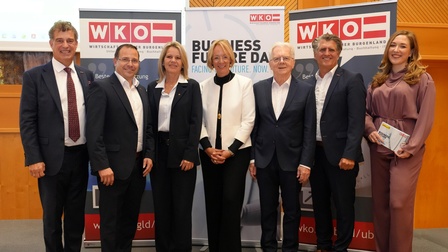 Wilfried Drexler (UBIT-Fachverbands- und Fachgruppenobmann), Wirtschaftskammerpräsident Mst. Andreas Wirth, Eva Fugger (Generaldirektor-Stellvertreterin Raiffeisenlandesbank Burgenland), Vortragende Univ.-Prof. Sarah Spiekermann, Vortragender Univ.-Prof. Reinhold Popp, KommR Johann Lackner (Obmann der Sparte Information und Consulting) und Moderatorin Claudia Fellinger (v. l.) 