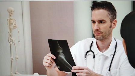 Eine Verletzung kann die berufliche Existenz gefährden.