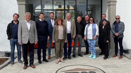 Die Ausschussmitglieder der Landesinnung Bau besuchten die Bauakademie und Zukunftsagentur im oberösterreichischen Steyregg