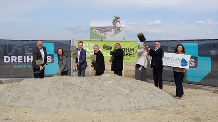 Böhm Möbel Spatenstich