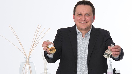 Jakob Ziegler:  „Wir arbeiten nicht mit Standardschablonen, sondern entwickeln Duftkonzepte, die zum jeweiligen Betrieb passen und im Alltag funktionieren.“