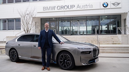 CEO Christian Morawa kann sich über ein sehr erfolgreiches Geschäftsjahr der BMW Group in Österreich freuen. 