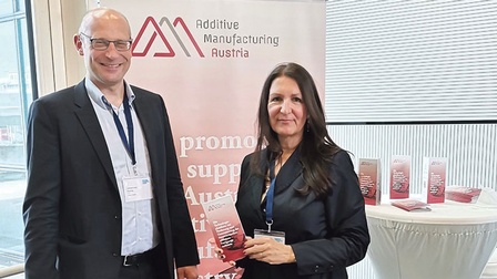 Einsatz für die 3D-Druck-Start-up-Szene in Österreich: V.l.: AM-Austria-Präsident Johannes Homa und Agnes Parfy, AM-Austria-Koordinatorin.