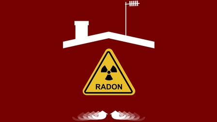 Illustration der Radioaktivitätswarnzeichen: Schwarzer gefüllter Kreis umgeben von drei abgerundeten Trapezen in Dreieck, schwarze Aufschrift Radon, darunter  weiße geschwungene Pfeile nach oben, darüber illustriertes Hausdach, alles auf rotem Hintergrund