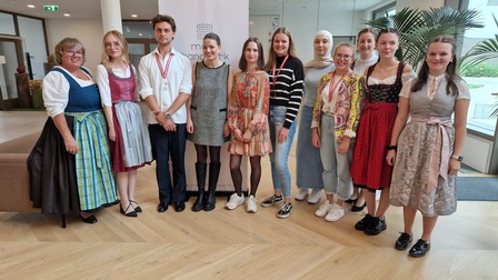 Gruppenbild mit Sieger:innen