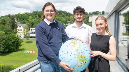 Maximilian Maier, Florian Hörbinger und Judith Rienessel (v.l.) dürfen sich über die Stockerlplätze freuen.