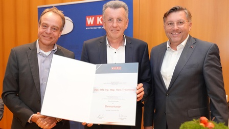 Spartenobmann KommR Christoph Blum, Hans Tritremmel und Wirtschaftskammerdirektor Harald Schermann (v. l.) 