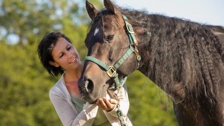 Nicole Reiter mit Pferd