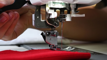 Nahansicht einer Nähmaschine