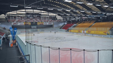 Die Vorarlberghalle in Feldkirch wird ab sofort mit ökologisch produziertem Eis ausgestattet.