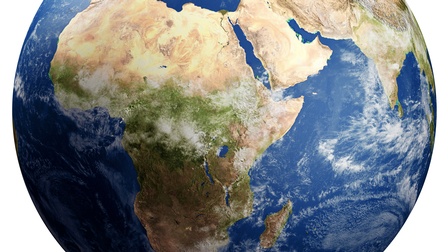 3D-Rendering der Weltkugel in Farbe mit dem Kontinent Afrika im Fokus