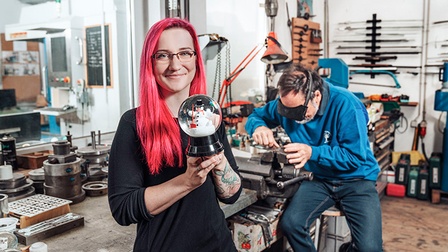 Logo Original Wiener Schneekugelmanufaktur