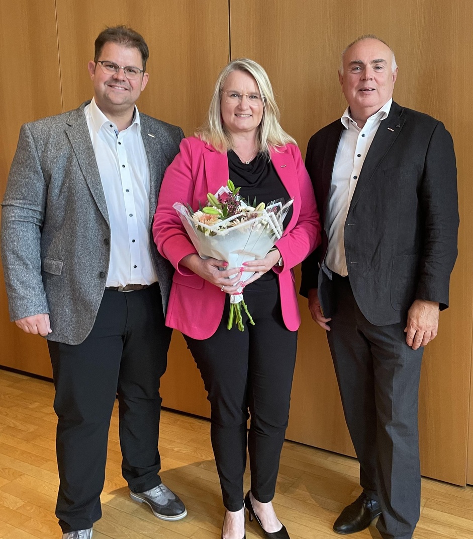 Landesinnungsmeister Mario Horvath, Nikitscher-Prokuristin Monika Rodler und Innungsgeschäftsführer Karl Tinhof (v. l.)