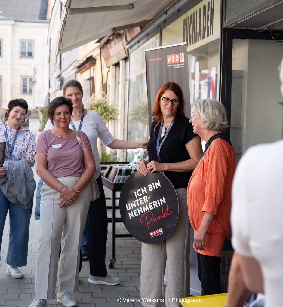 Besuch der Unternehmerinnen bei der UnternehmerinnenROAS in Ottensheim