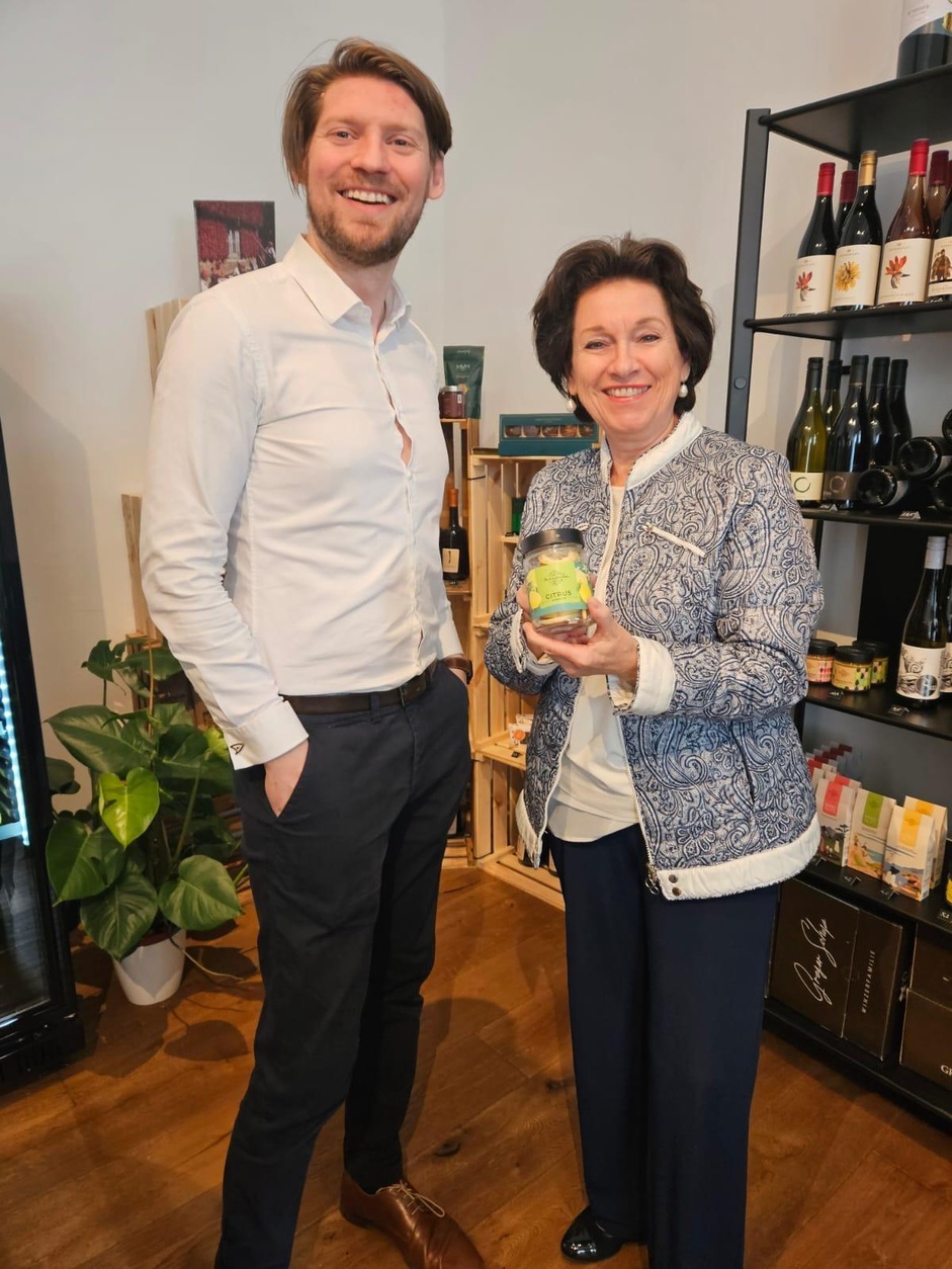 Erfolgreiche Eröffnung des Weinshops Neighbor in Wien-Döbling