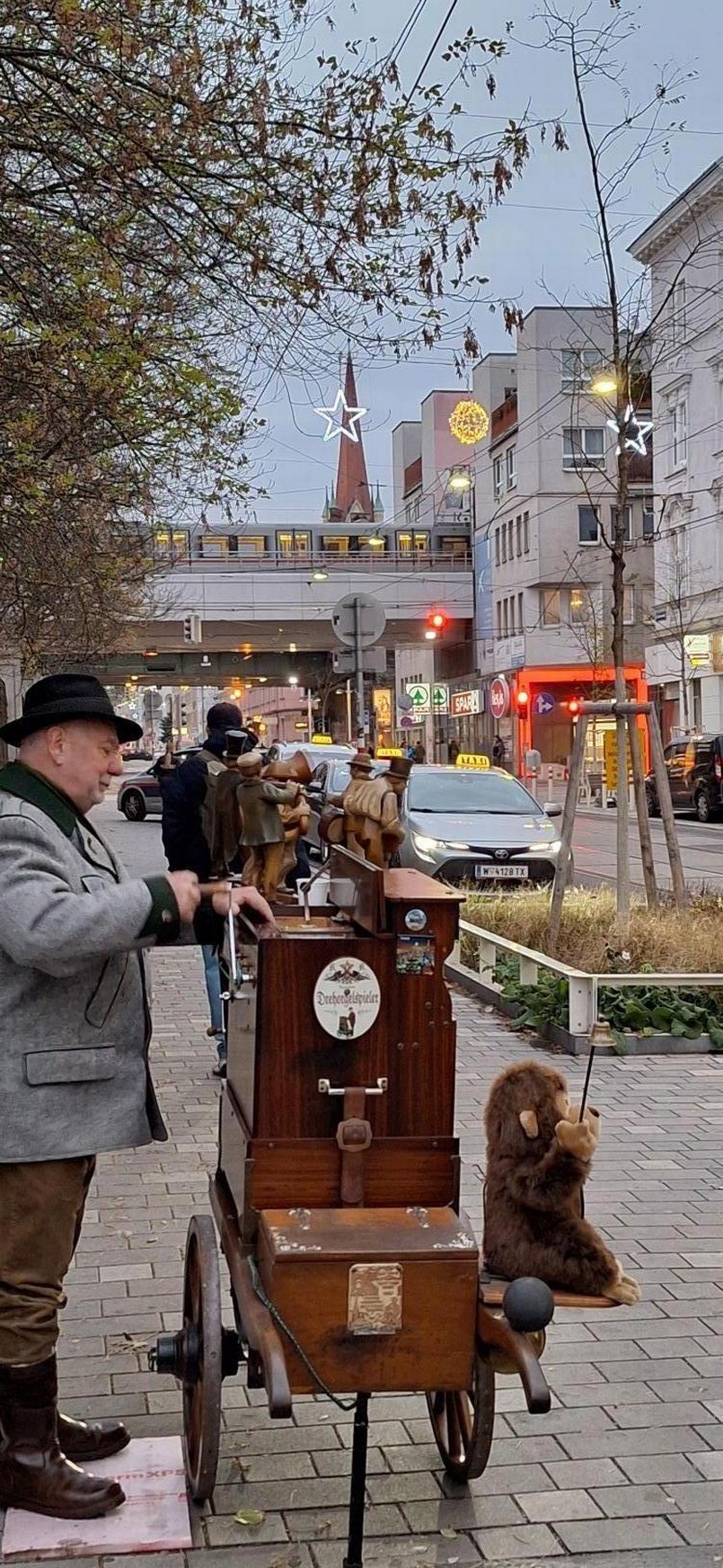 Weihnachtsbeleuchtung Thaliastraße