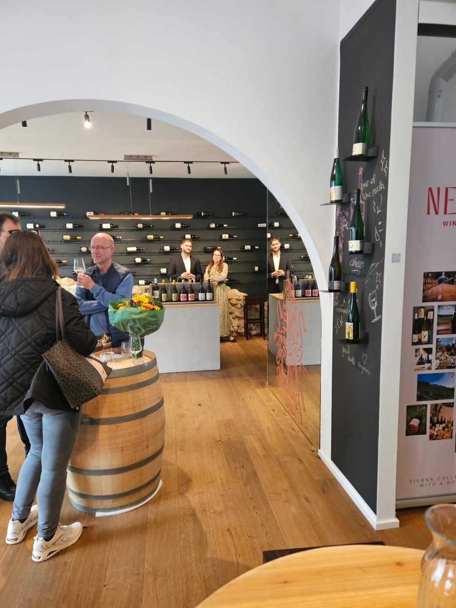 Erfolgreiche Eröffnung des Weinshops Neighbor in Wien-Döbling