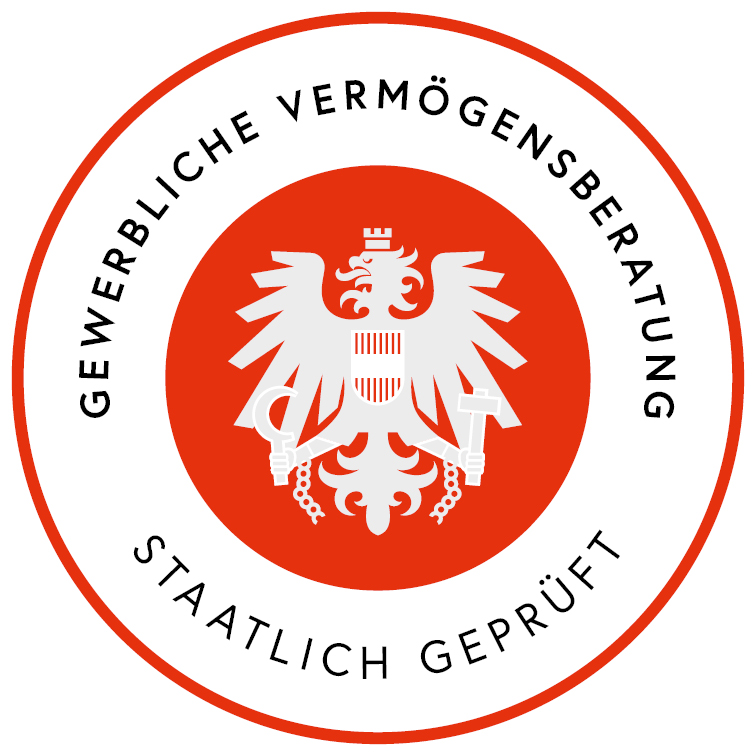 Gütesiegel: Im Zentrum grafische Darstellung eines weißen, österreichischen Wappen-Adlers auf rotem kreisrunden Hintergrund, rundlaufender Schriftzug Gewerbliche Vermögensberatung staatlich geprüft