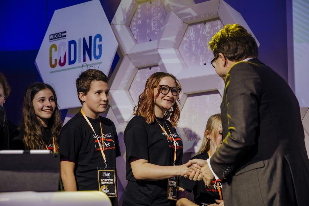 H&auml;ndesch&uuml;tteln beim CodingDay