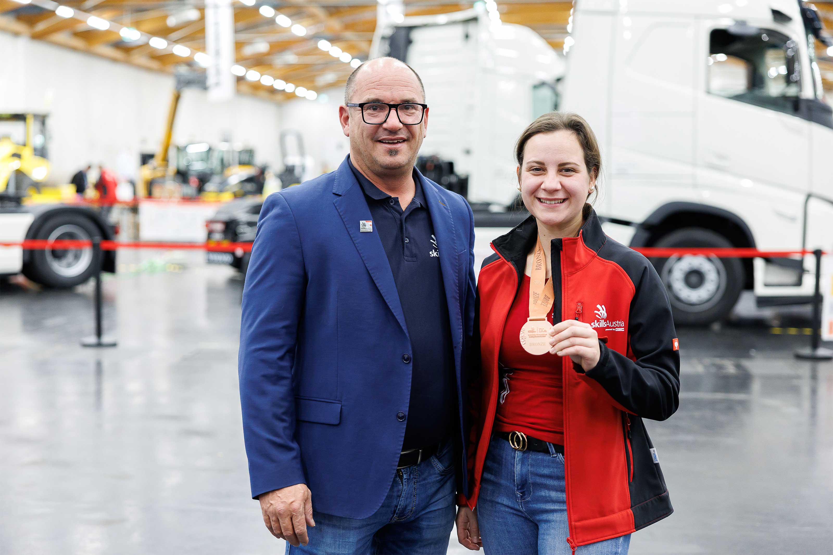 Jürgen Kraft und Floristin Sophie Bretterklieber