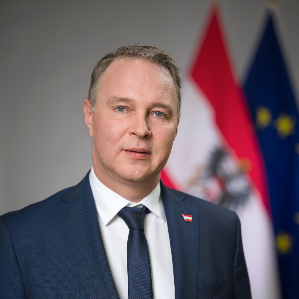 Portrait Andreas Babler