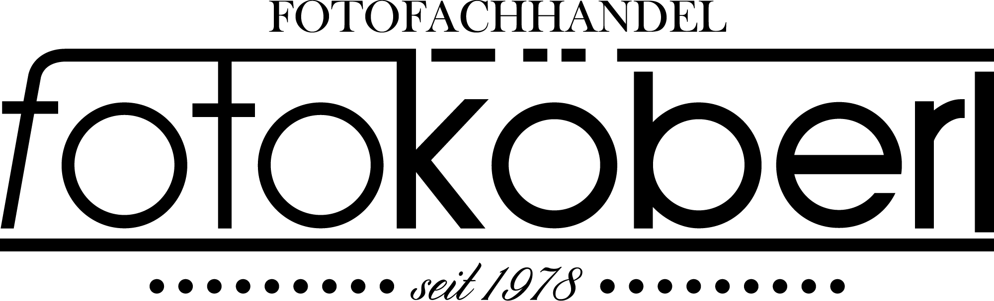 Das Logo besteht aus dem Schriftzug &bdquo;Fotok&ouml;berl&ldquo;.