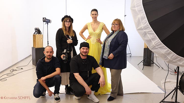 Kerstin Lechner beim Fotoshooting für den Haute Couture Award