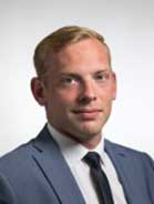 Portraitbild von Albert Schiller