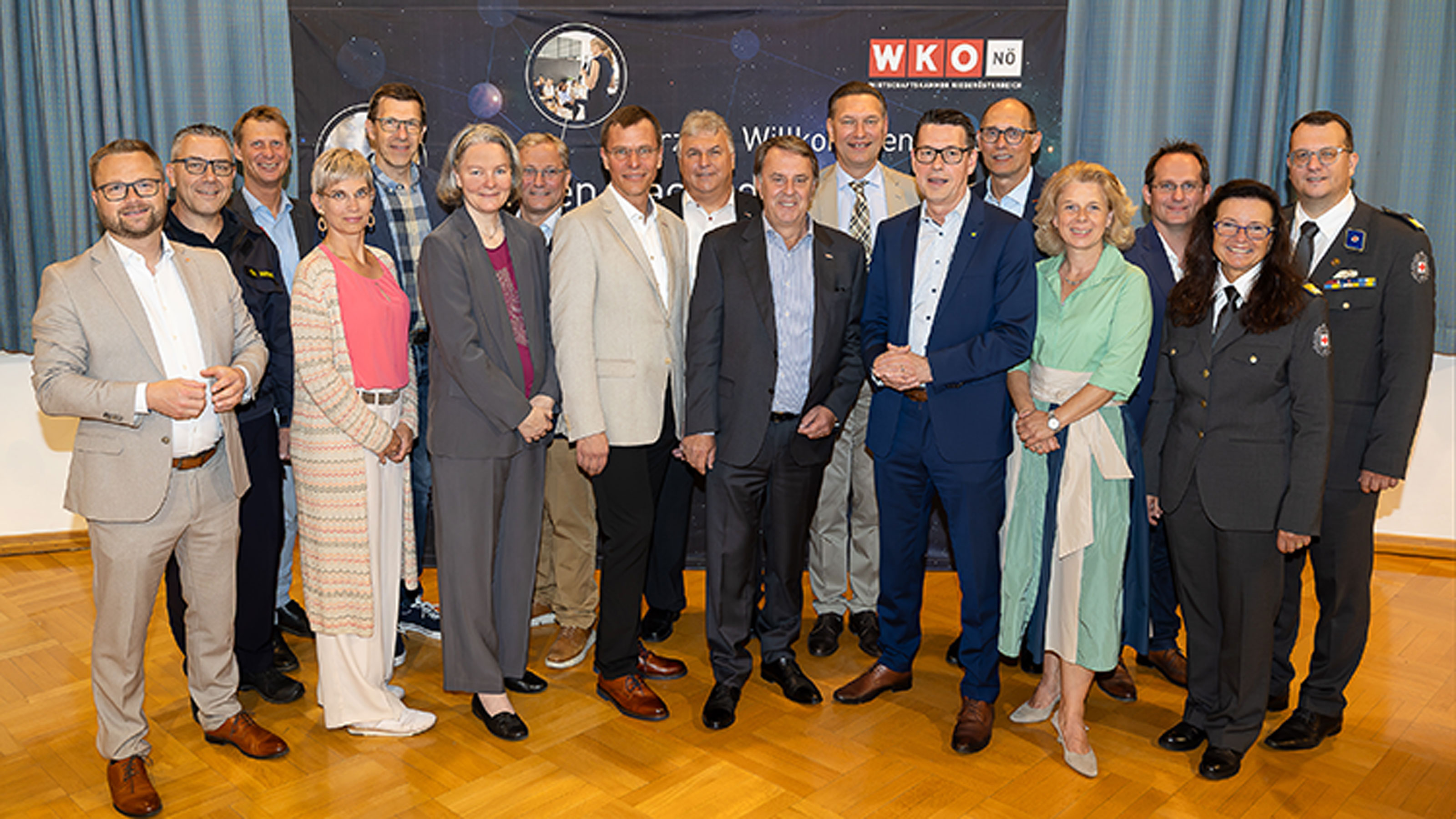 Gruppenfoto Lange Nacht der Wirtschaft