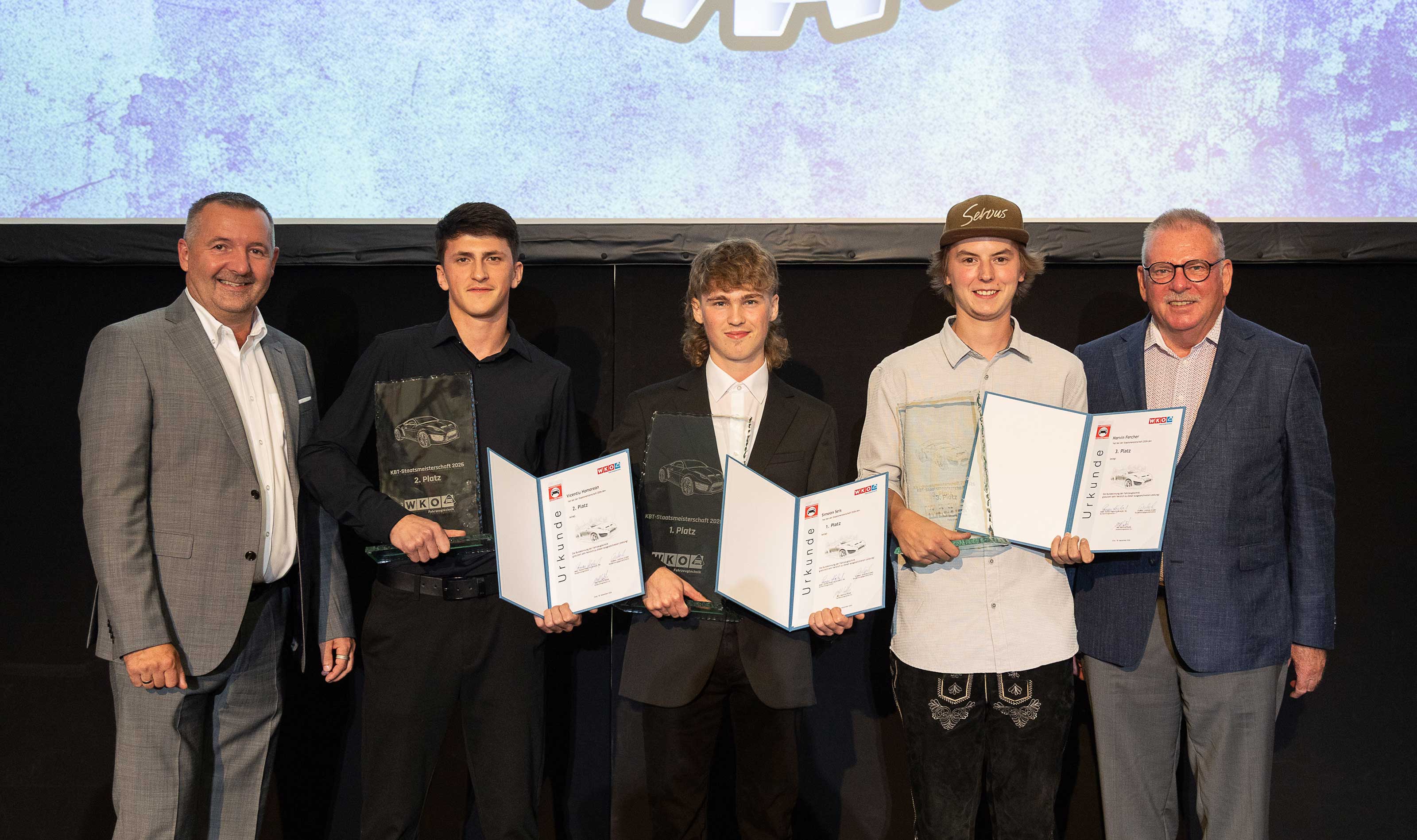 Thomas Marichhofer, Vicentiu Homorean, Simeon Seis, Marvin Fercher und Mst. Manfred Kubik
