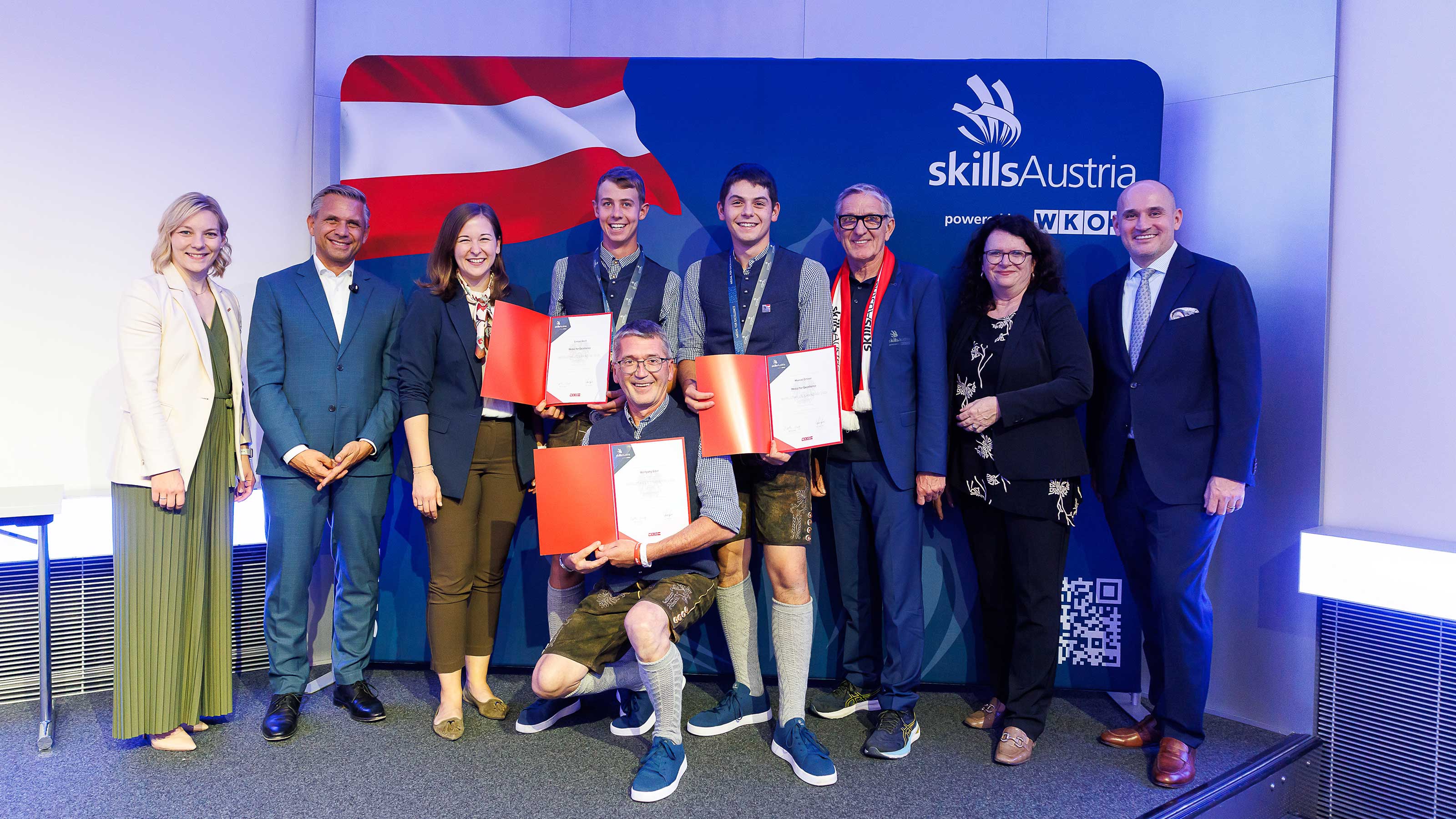 Das Gartengestalter-Team Simon Wei&szlig; und Marcel Ortner sowie der Skills-Experte Wolfgang Eder