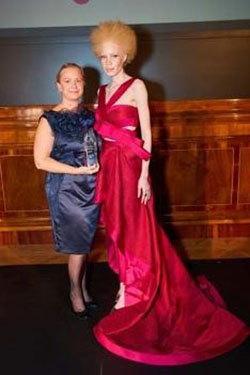 Siegerin des Haute Couture Award: Alexandra Gogolok-Nagl