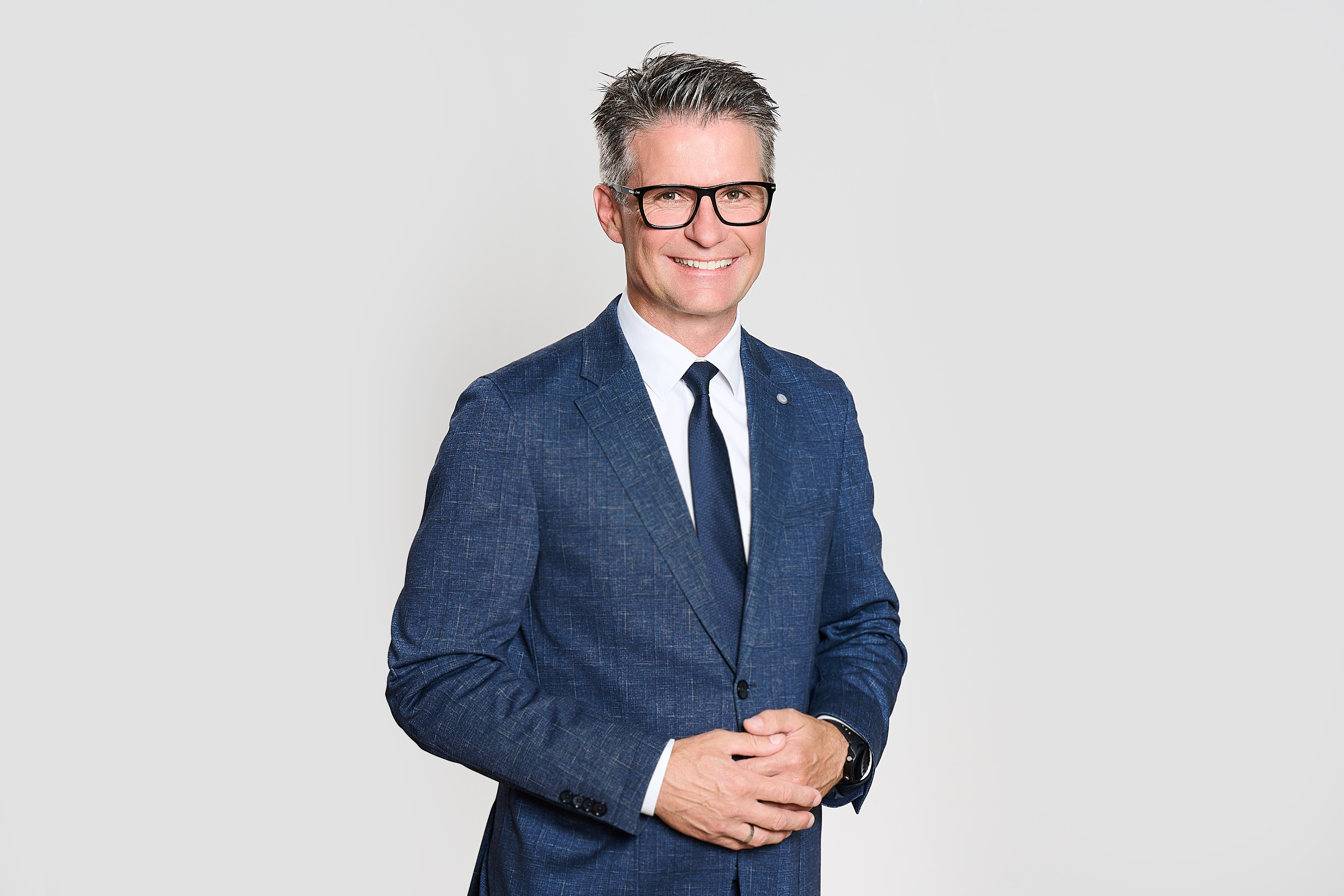 Franz Ahm, Akad. Vers.Makler