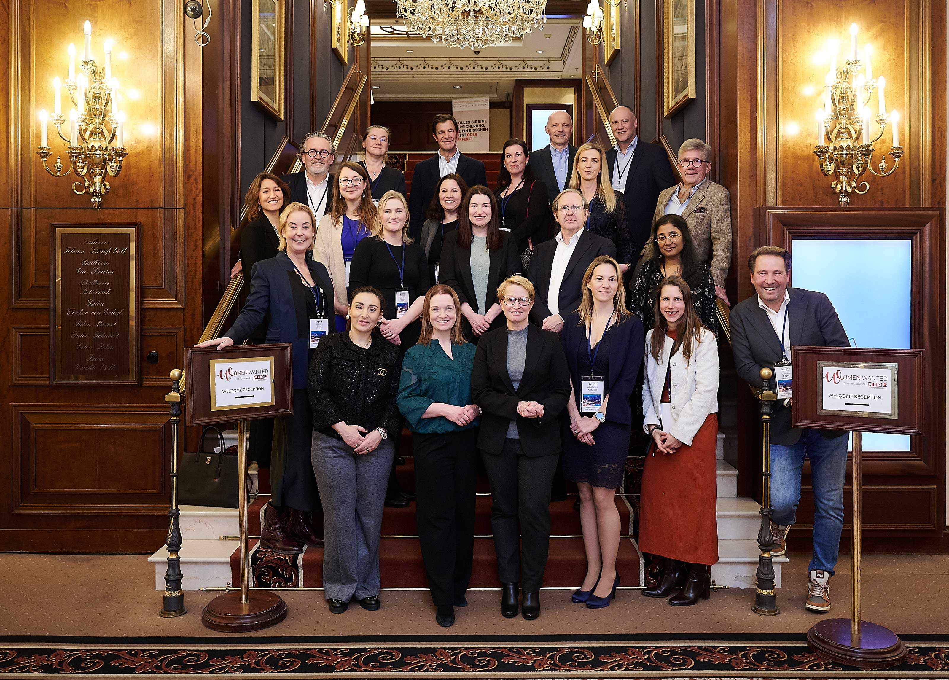 Teilnehmerinnen des Women Wanted Get‑together auf dem BIPAR mid-term meeting 2026 in Wien  