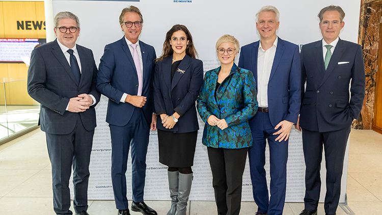 Beim Energietag v. l.: Schallmeiner, Schitter, Köppl-Turyna, Hummer, Siligan und Benigni.