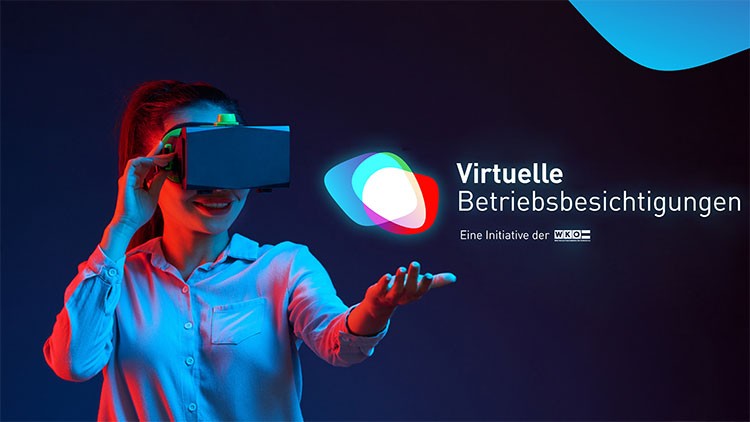 Frau mit VR-Brille