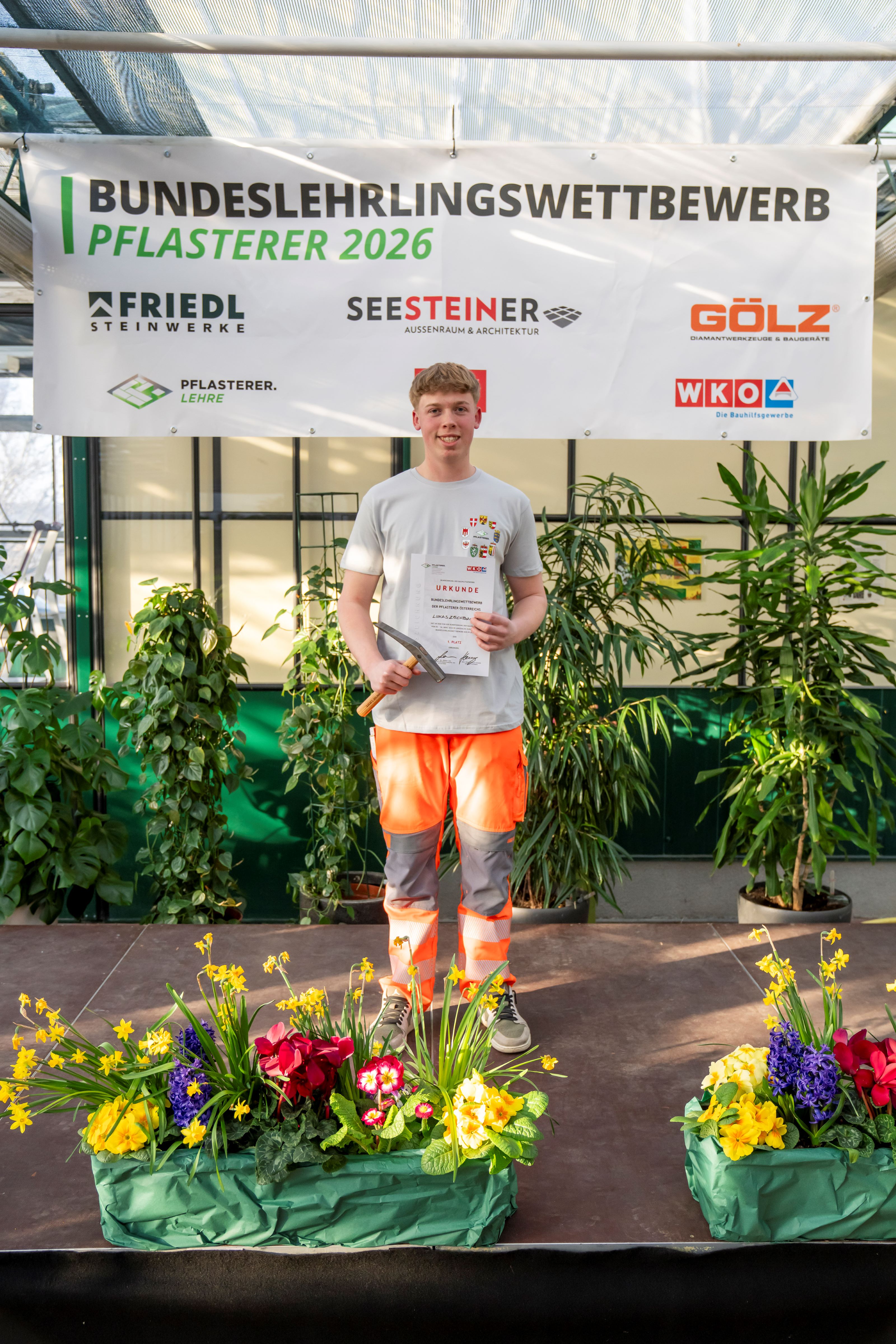 Bester Pflasterer-Lehrling &Ouml;sterreichs: Lukas Z&ouml;chbauer 